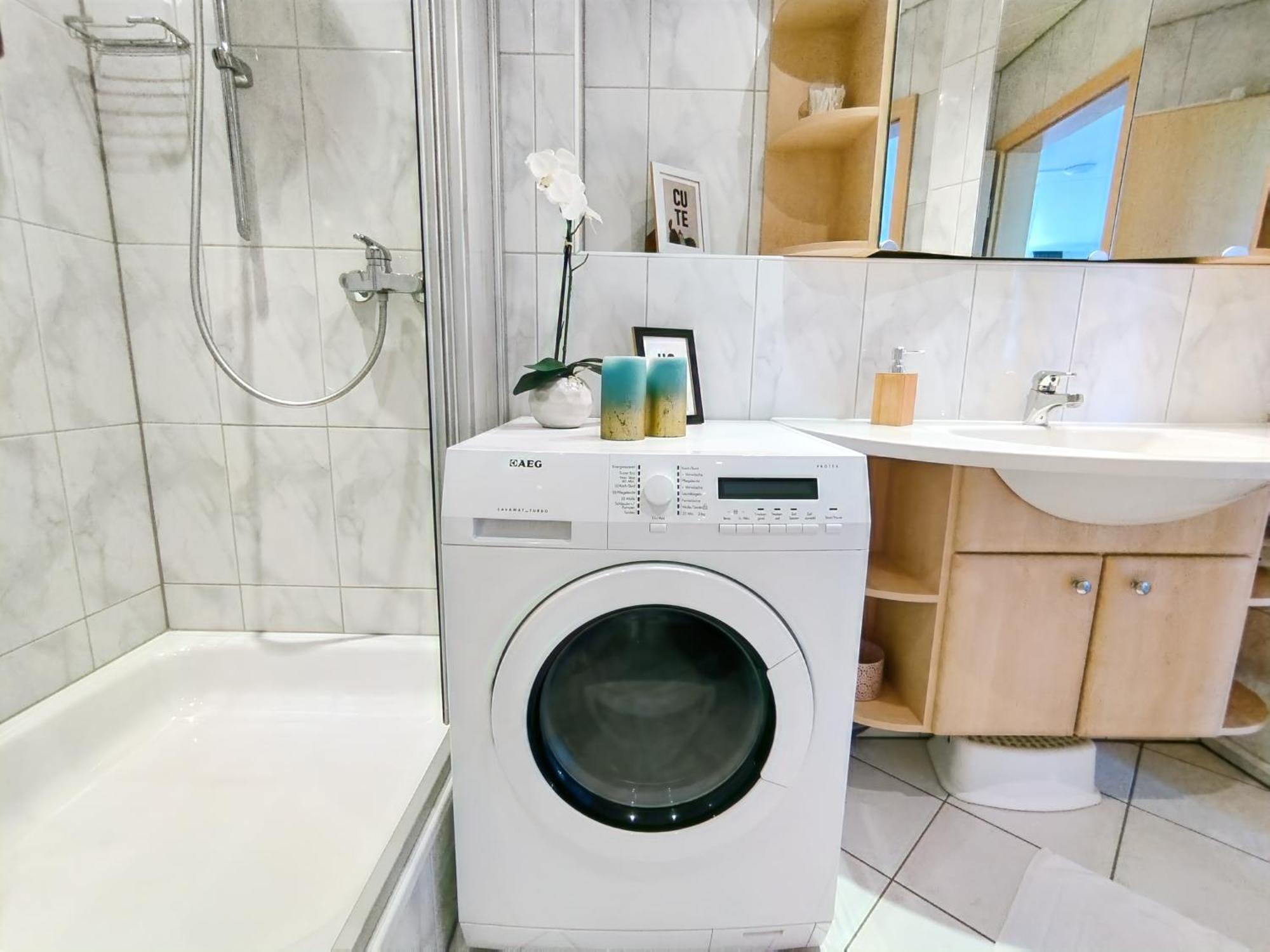 Seeblickapartment Fuer Bis Zu 12, Nuernberg & Schwabach In 30-35 Minuten Zu Erreichen, Sauna, Arbeitsplatz, Dachterrasse & Grill Spalt Exterior foto